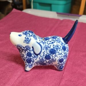 Beautiful Blue And White China Dog